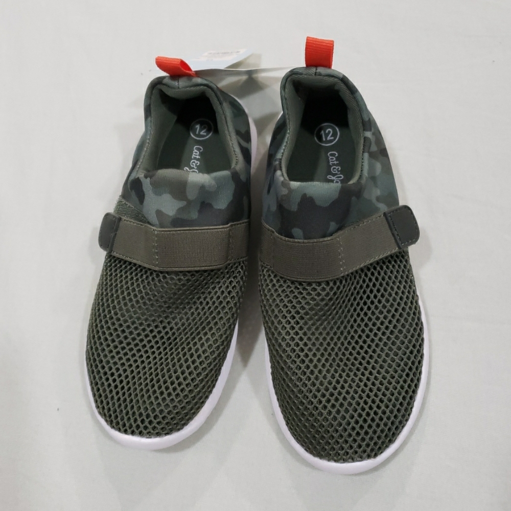 Cat & Jack Green Slip-On Sneakers with Breathable Mesh